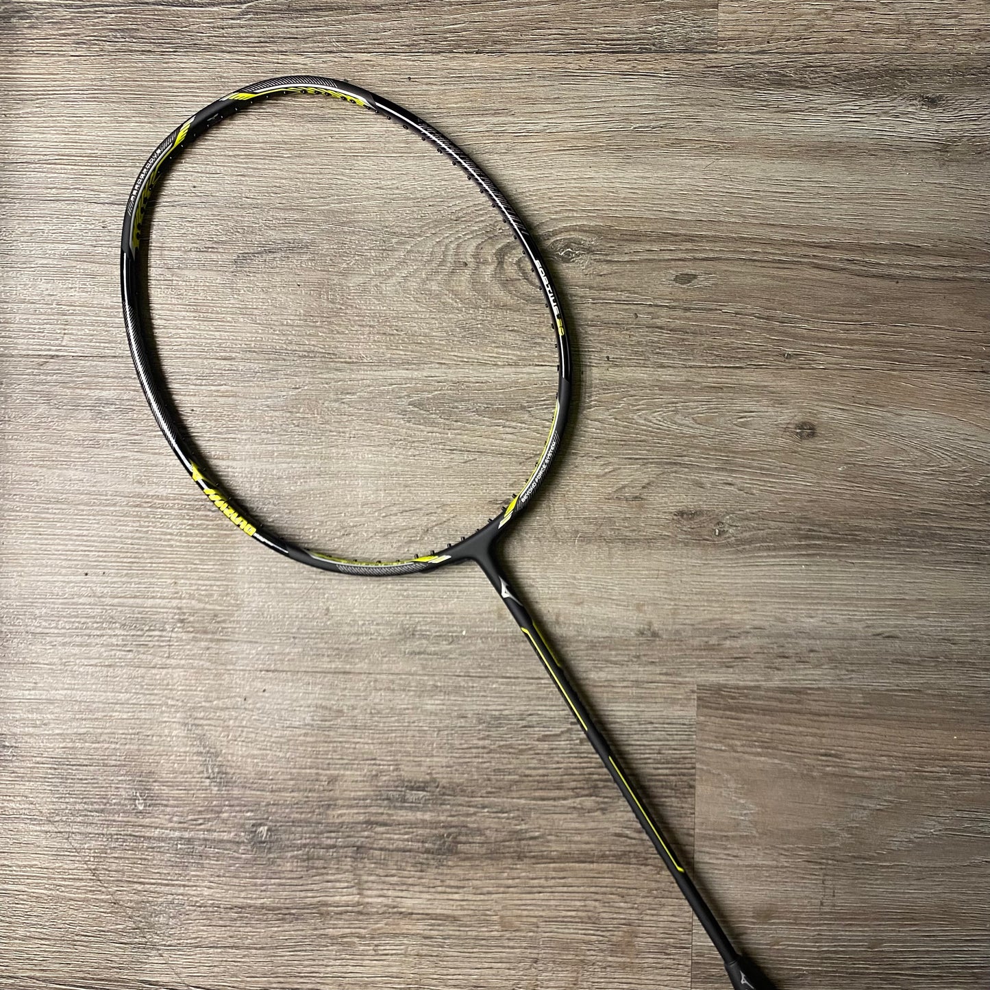 MIZUNO FORTIUS 20 (送線)