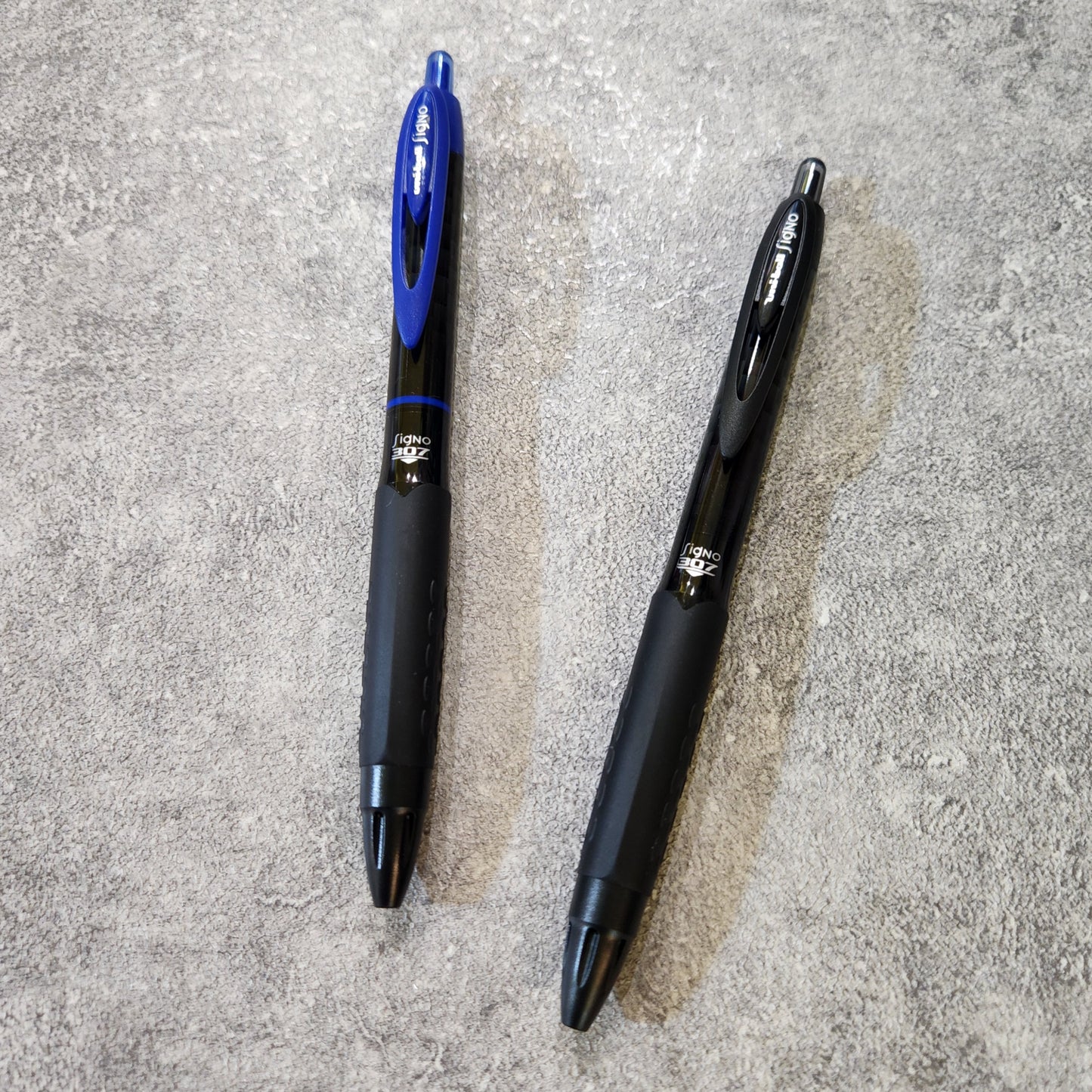 Mitsubishi uni-ball Signo 0.5mm