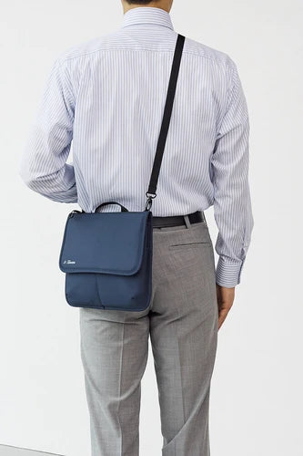LIHIT LAB. Flap Pouch 可反式平板電腦袋 (M size)