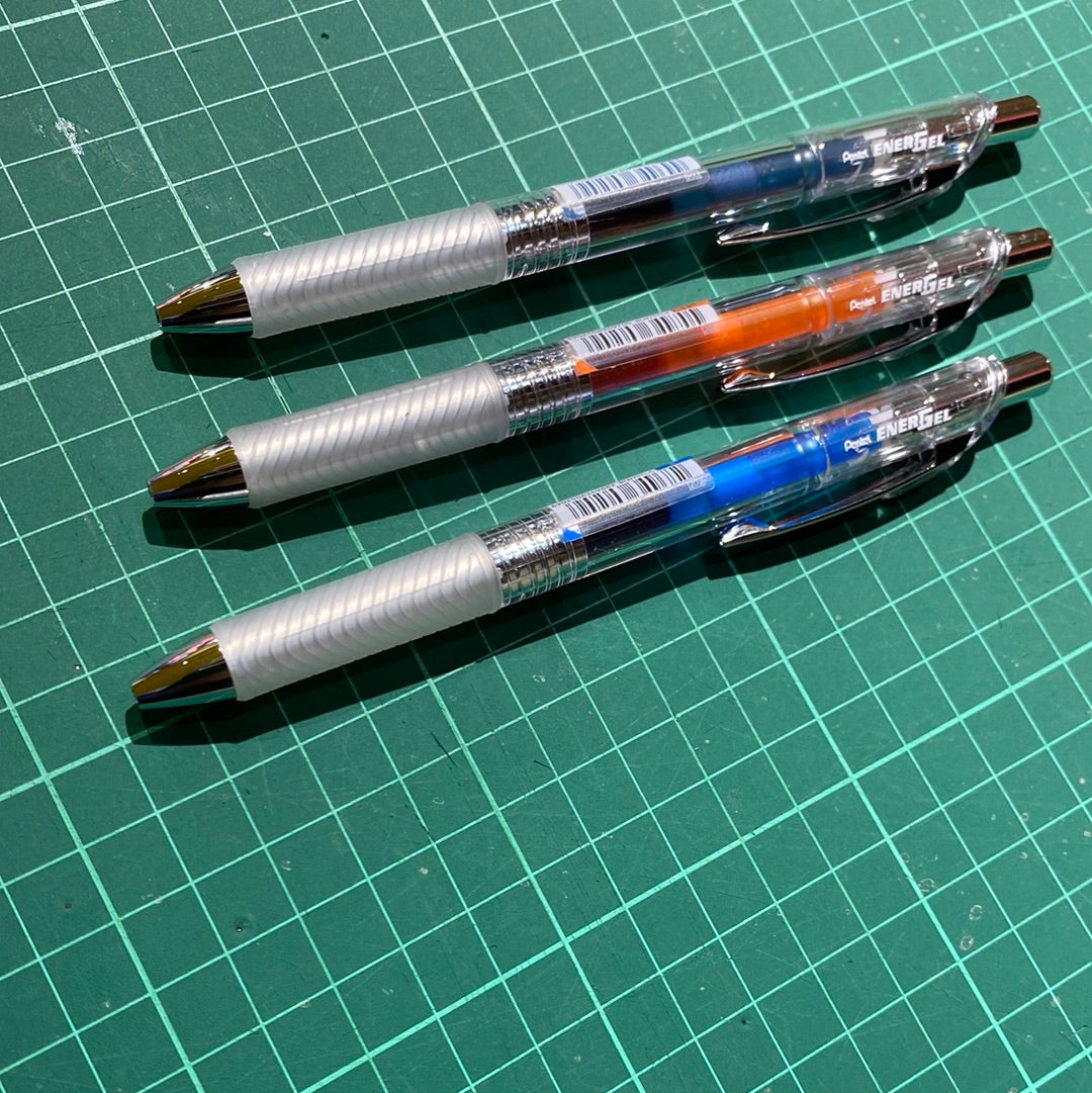 ENERGEL 透明桿原子筆 (BLN75TL)